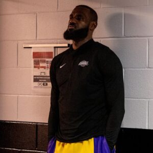 West 7-8 Play In: LeBron James' Ankle Concerns Lakers Fans Ahead of Their Bout Against the Pelicans