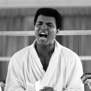 “Beautiful Art”: Fans' Jaws Drop as Old Video of Muhammad Ali Landing 12 Punches in 2 Seconds Goes Viral