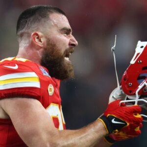 “Chiefs Forever”: Travis Kelce Celebrates $34.25M Contract Extension, Becomes NFL's Highest Paid TE, Breaking Darren Waller's Record
