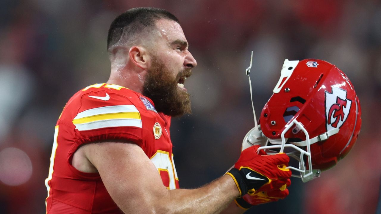 “Chiefs Forever”: Travis Kelce Celebrates $34.25M Contract Extension, Becomes NFL's Highest Paid TE, Breaking Darren Waller's Record