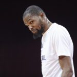 Kevin Durant Intelligently Negates Narrative Spread By Mainstream Media
