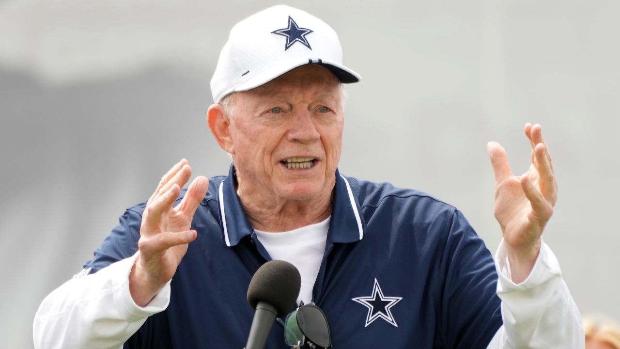 Jerry Jones Reveals Plans to Reinforce the Cowboys Defense After Micah Parsons and DeMarcus Lawrence Get Injured