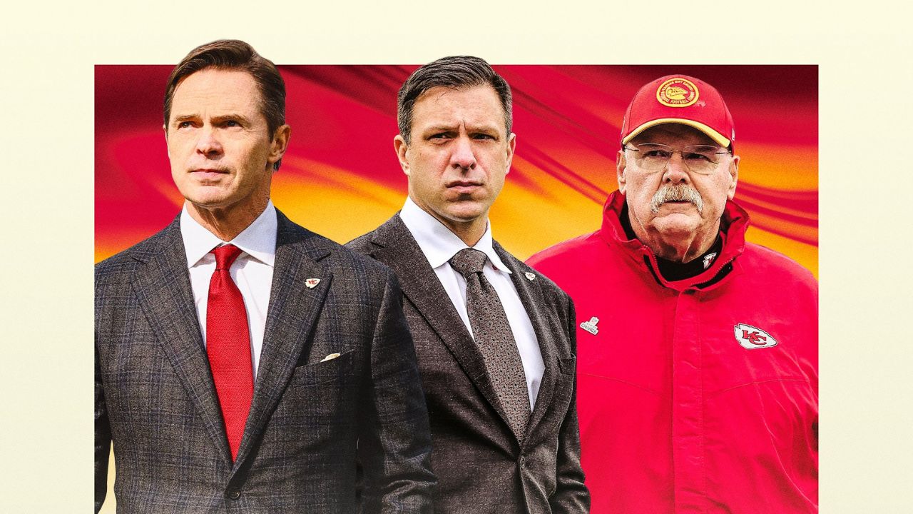 "What Has He Done?": Kansas City Chiefs Graphic Questioned By Mike Florio as Patrick Mahomes Gets Credit for 3 Extensions