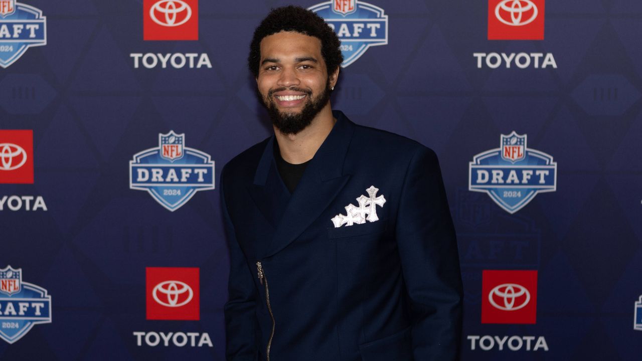 Caleb Williams Subtly Justifies ‘Packers Suck’ Chants as He Embraces Bears Community