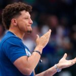 Despite Receiving 40,000 Middle Fingers From Bills Fans, Patrick Mahomes Names One Fanbase More Hostile Than Them