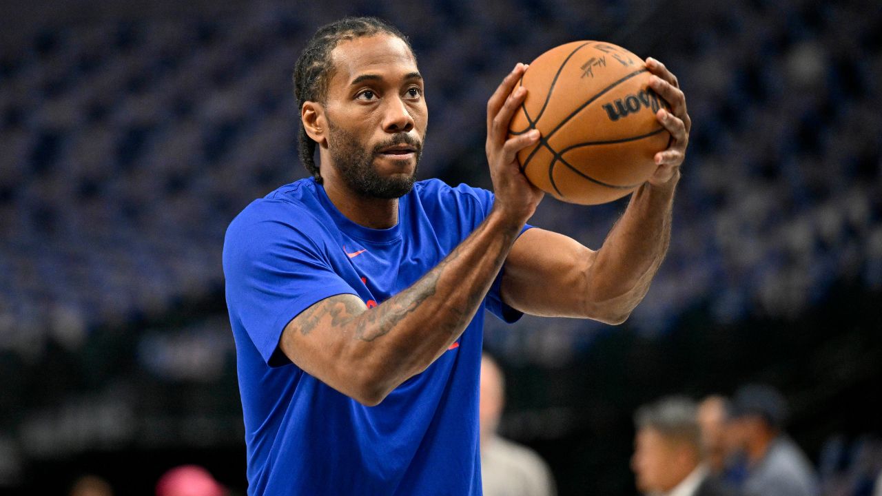 Facing Knee Inflammation, Kawhi Leonard Gets Ruling for Game 5 vs Mavericks From Clippers Medical Staff