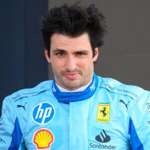 “He Definitely Sell C**aine” - Carlos Sainz Gets Hilariously Misunderstood by Non-F1 Fan