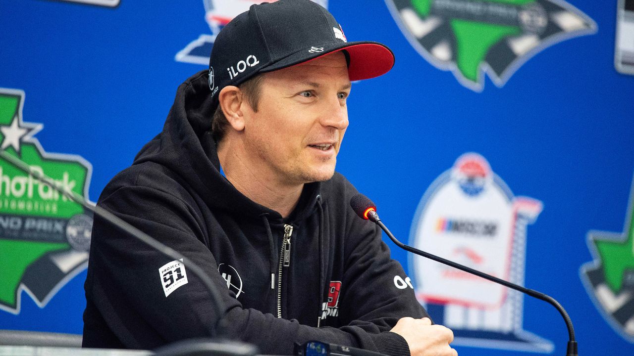 Kimi Raikkonen Once Switched His F1 Cockpit With Air Force Plane Right Before His Formula 1 Debut