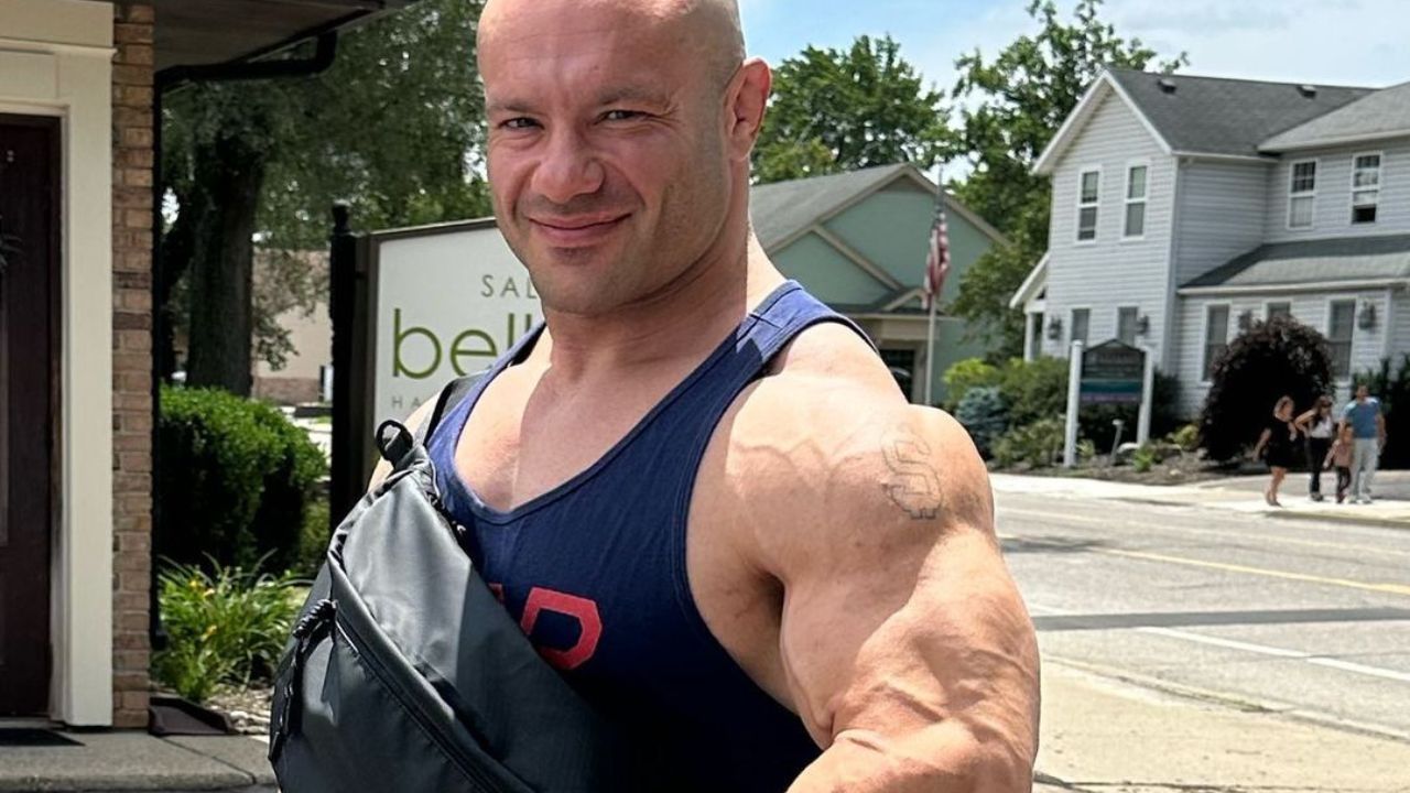 Exercise Scientist Mike Israetel Analyzes Dr. Andrew Huberman’s Popular Workout Routine