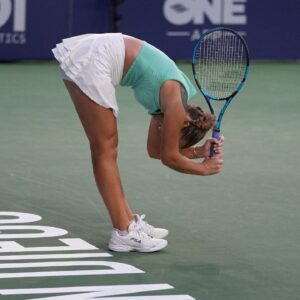 "Hold your baguettes!": Sofia Kenin Backed on Social Media After Abusing Chair Umpire at Italian Open 2024