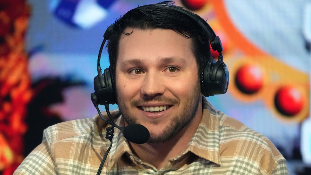 Josh Allen Dined With Ex Chiefs WR to Seal Buffalo Signing