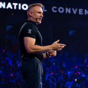 ‘Biohacker’ Gary Brecka Unveils the Ultimate Biostack for a Successful Morning Routine