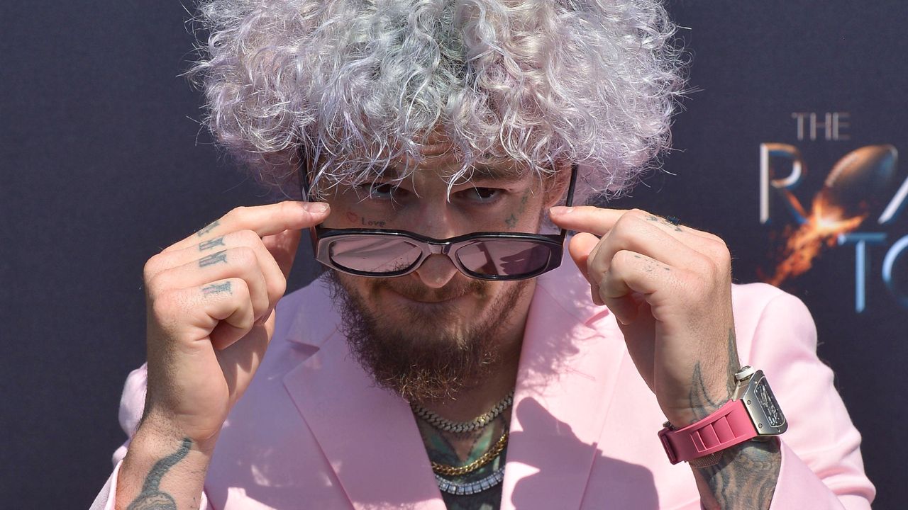 Sean O’Malley Breathes Easy: No Canelo Alvarez vs. David Benavidez to Rival His UFC 306 Sphere Event