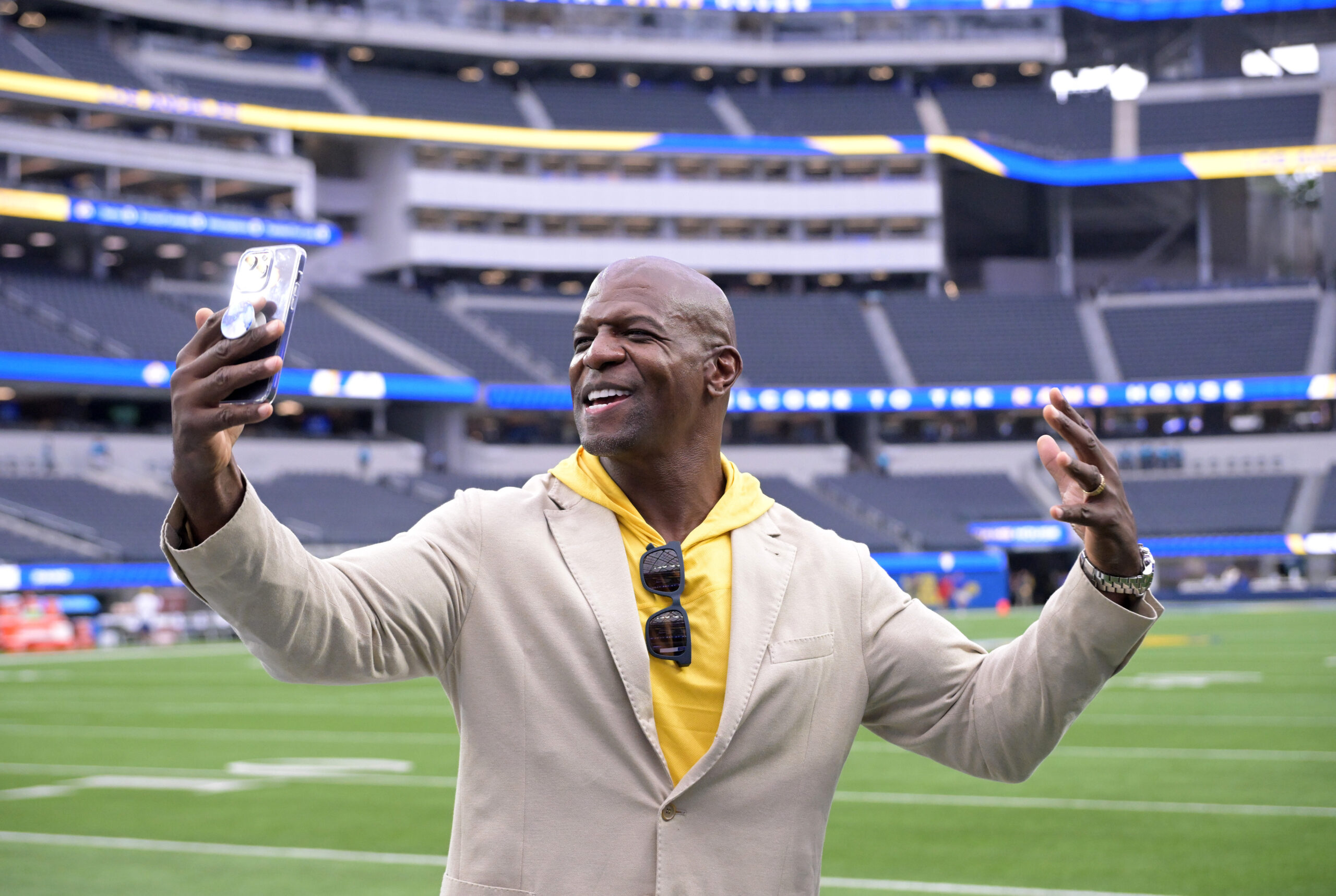 "I Knew Drug Dealers in NFL": Terry Crews Once Boldly Compared the League's Pre Social Media Era to Prison