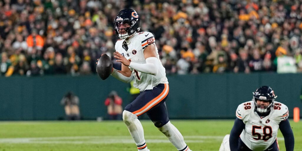 As Russell Wilson Tightens Grip Over Starter Role, Justin Fields Gets An Offer to Pivot in Pittsburgh