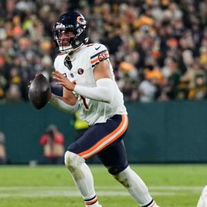 As Russell Wilson Tightens Grip Over Starter Role, Justin Fields Gets An Offer to Pivot in Pittsburgh