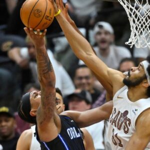 Cavs Fans Receive Worrying Injury Report About Big Ahead of Potential Series-Sealing Game 6 in Orlando