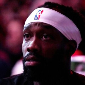 Patrick Beverley Claims to Have Faced Unheard Smack Which Crossed a Line, Apologizes For Throwing the Ball at Fans