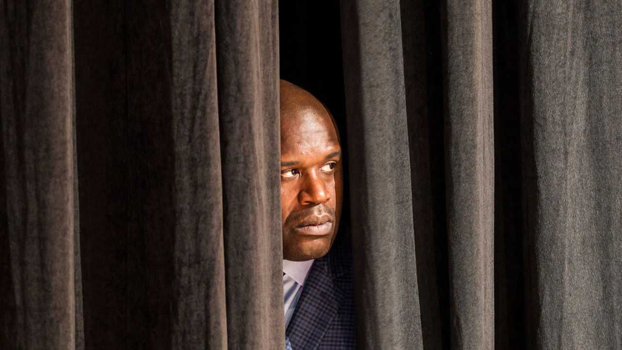 Shaquille O'Neal Bursts Out Laughing At DC Young Fly Going At His Outfit Choices