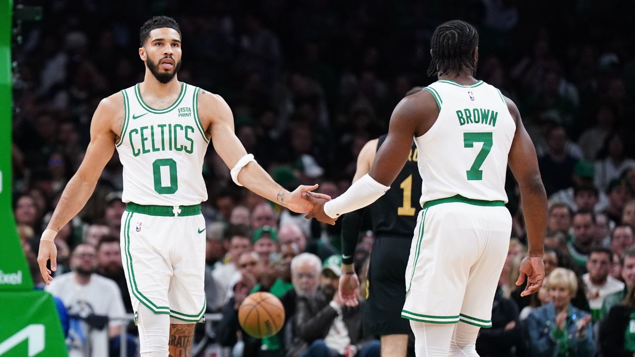 "JT Finally Woke Up": Jaylen Brown's 'Questionable' Statement On Jayson Tatum Has NBA Twitter Raising Eyebrows