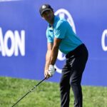 Carlos Sainz Enjoys American Greens With Golf Star Grant Hovart and It Ends With a Challenge