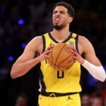 Down an 0–2 Hole, Tyrese Haliburton’s Inclusion in Injury Report Set to Worry Pacers Fans Ahead of Game 3 vs Knicks
