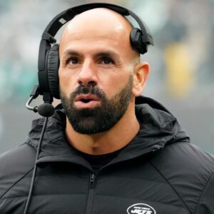 Internet Sleuths Sense an Internal Rift Within the Jets Locker Room After Robert Saleh’s Firing