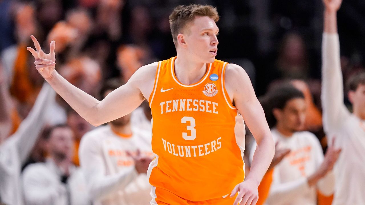 2024 Lakers Draft Pick Dalton Knecht Snubs Teammate LeBron James as ‘Best NBA Player of All-Time’