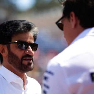 2 Teams Threaten to Leave Over 2026 Regulations as "Angry" Personnel Protest Against FIA