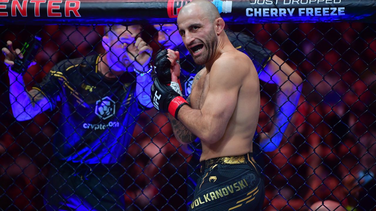 “I’m Guaranteed Next Shot”: Alexander Volkanovski Rejects Backup Role Idea for Ilia Topuria vs. Max Holloway
