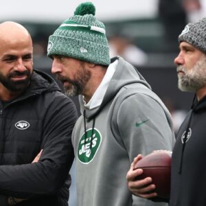 Robert Saleh Questioned for Mishandling Aaron Rodgers’ Absence in Mandatory Minicamp