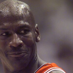 Michael Jordan's Effortless 1v1 Skills Get Expanded Upon By Ronnie Fields