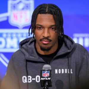 “Bro Won’t Even Start”: Jayden Daniels’ Hype Gets Shot Down by NFL Fans
