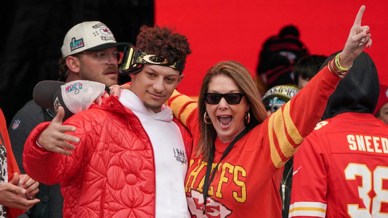 Patrick Mahomes’ Mother Randi Shares Positive Update After Family Health Emergency