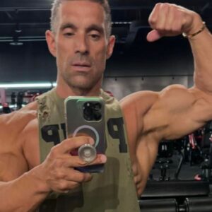 Greg Doucette Critiques Dr. Mike Israetel’s Bodybuilding Career