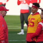 Patrick Mahomes & Kadarius Toney's Quadruple Pass Trick Play Goes Viral