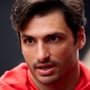 Carlos Sainz Reportedly Accepts $10.8 Million Contract With Williams That Has Special Clauses