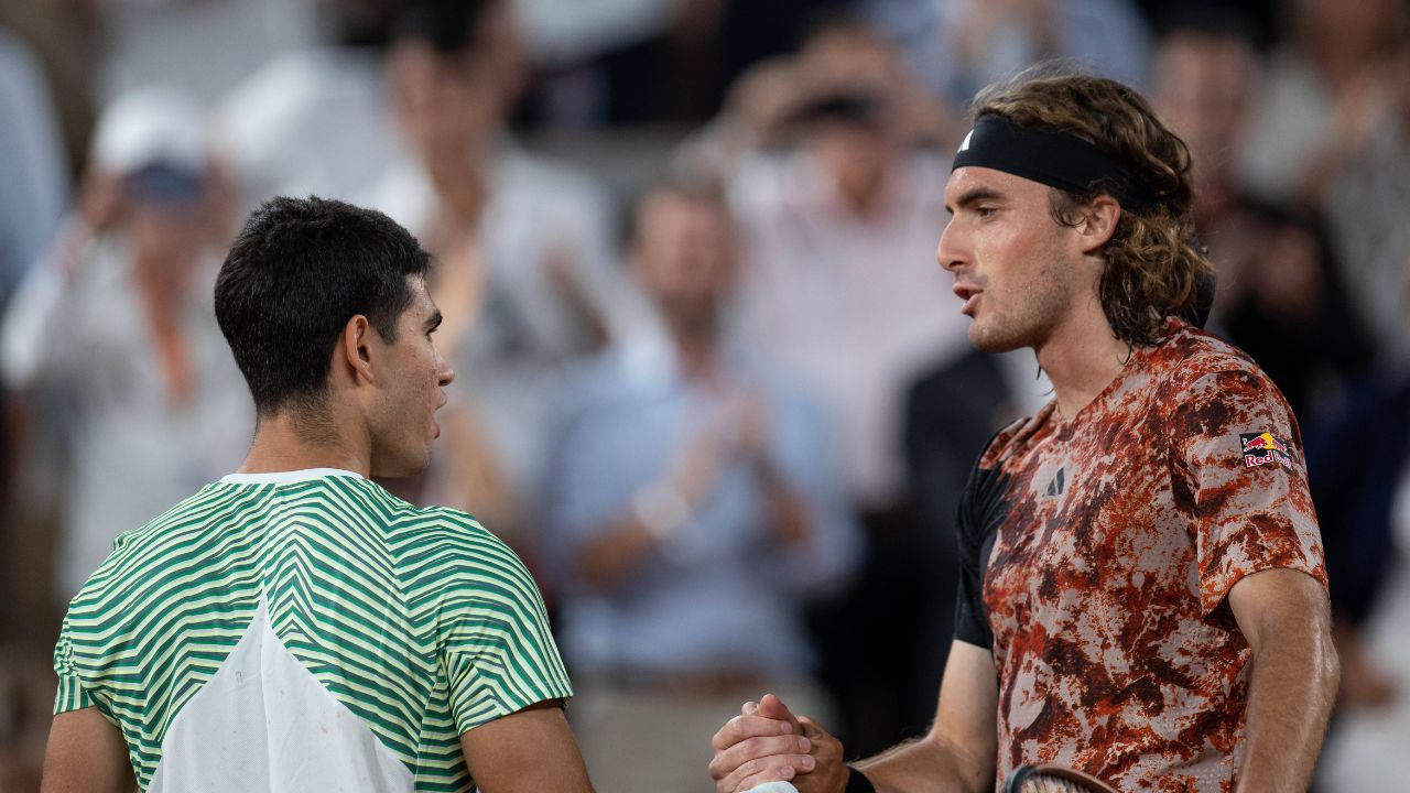 "His Biggest Rival is His Dad": Fans Troll Stefanos Tsitsipas For Equating Carlos Alcaraz With Himself