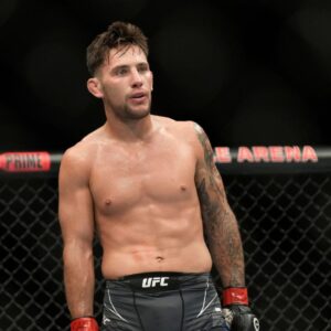UFC Star Loik Radzhabov Calls Women's Fights His ‘Snack and Toilet’ Break Time