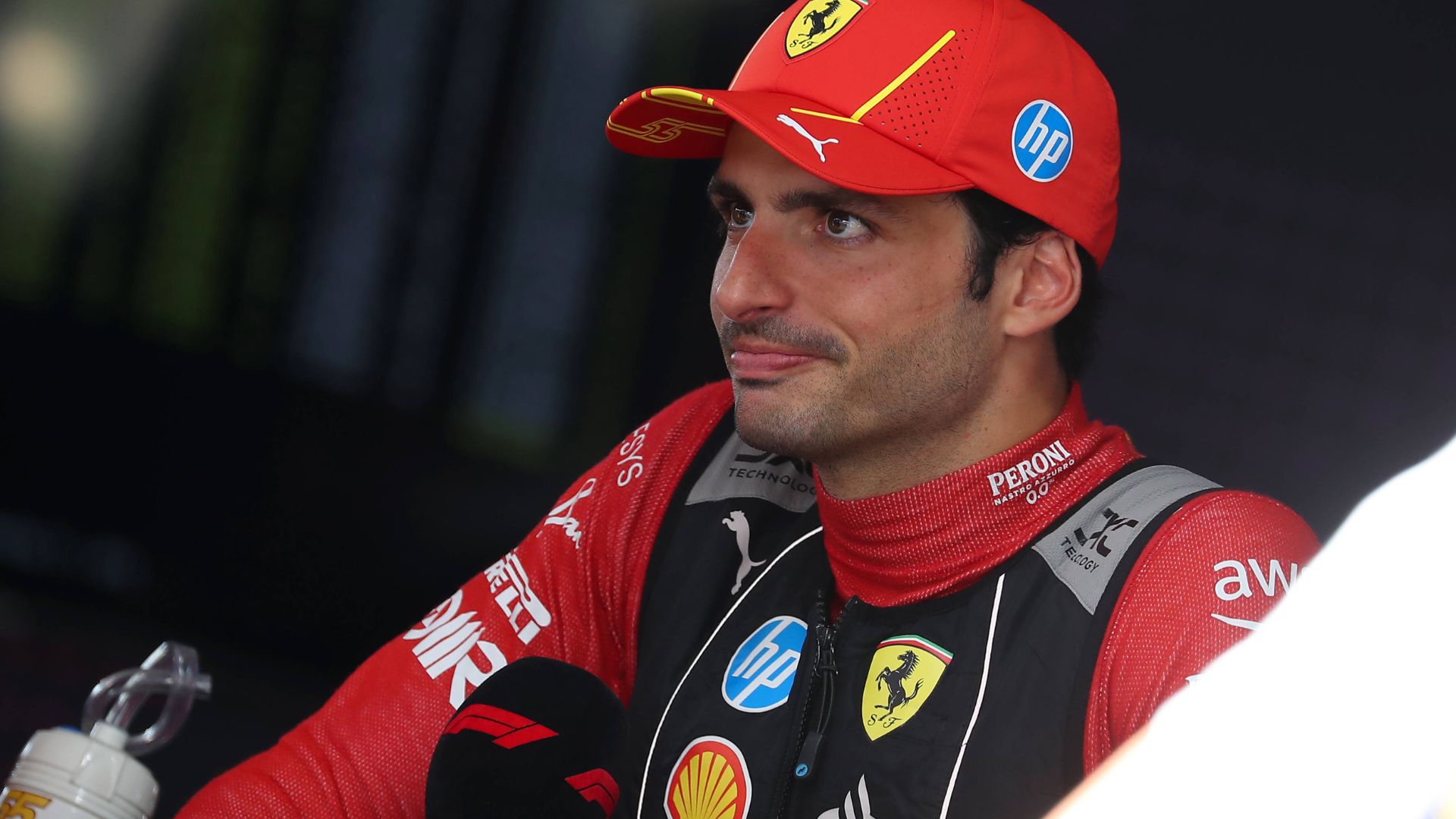 Carlos Sainz Once Spoke About His ‘Unusual’ Breakfast Routine During Hotel Stays