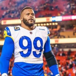 “I Hated Tom Brady for Three Years”: Aaron Donald on His Daughter’s Tears After Super Bowl Confetti Incident