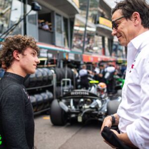 Toto Wolff Ready to Hand F1 Golden Ticket to Kimi Antonelli