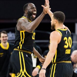 Draymond Green Looks Back at Stephen Curry’s Most Iconic No-Look 3s