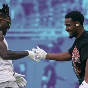 Jaylen Waddle vs. Tyreek Hill: Robbie Chosen Reveals Surprising Race Results