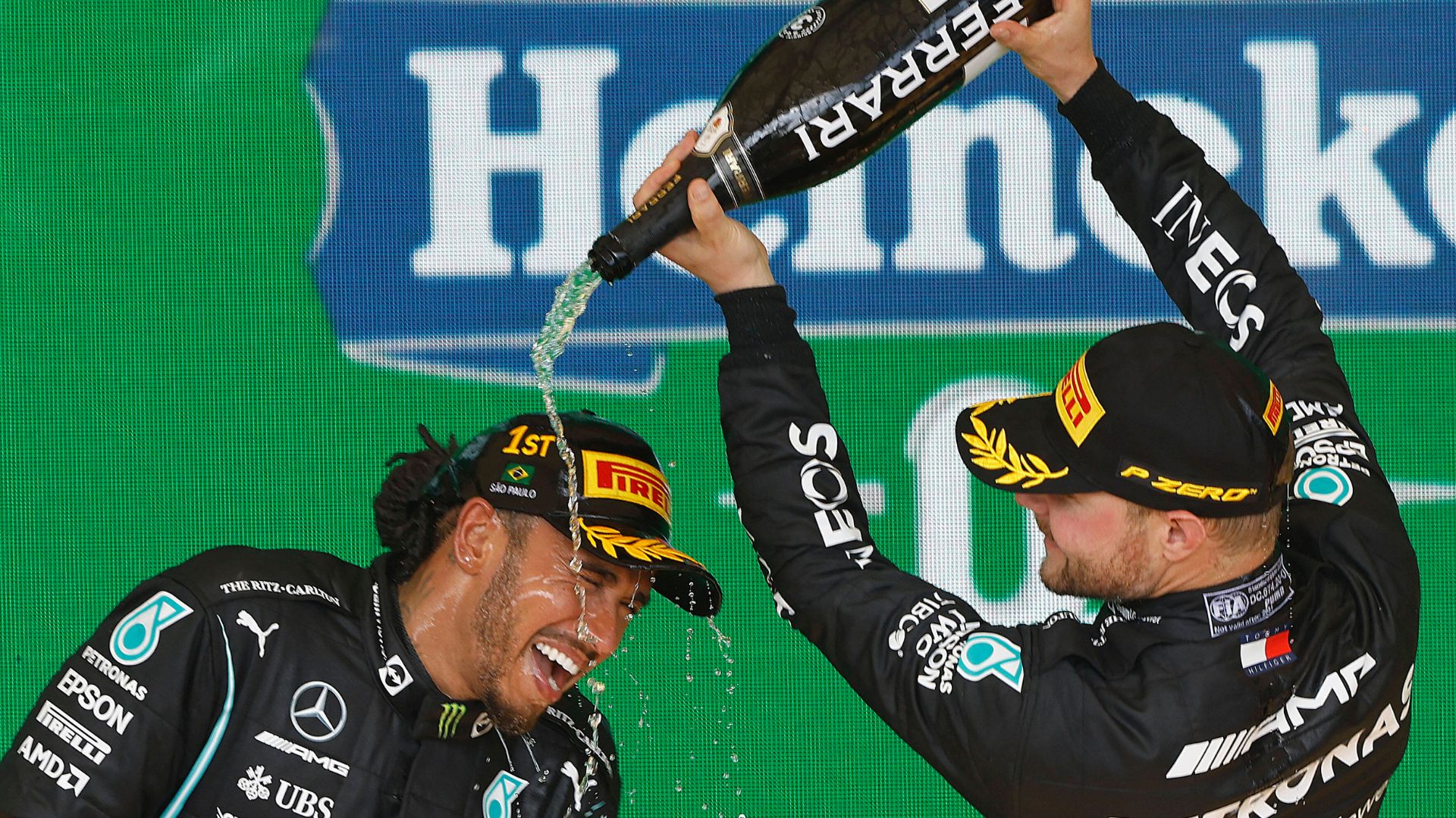 “Initially Quite Strange”: Close Friend and Fellow Driver Shares Discussions With Lewis Hamilton on Ferrari Move