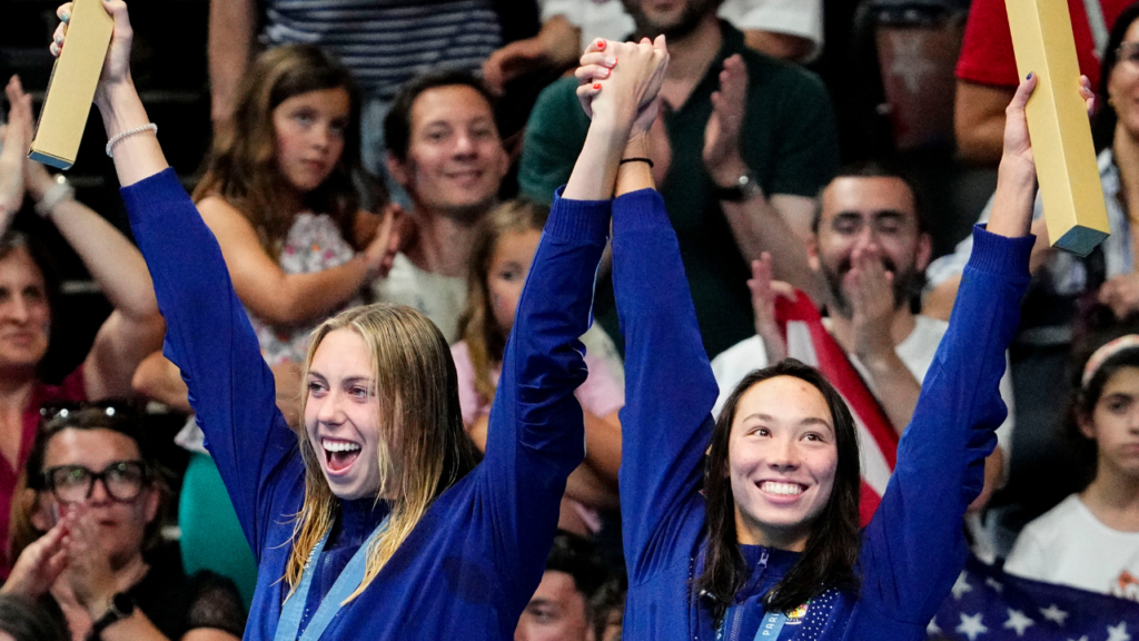 American Swimmers Battle for Gold: Torri Huske Edges Gretchen Walsh by 0.04s in Butterfly Finals at Paris Olympics