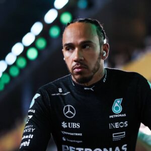 “I Can’t Sign That”: Fan Request Forces Lewis Hamilton to Relive Painful Two-Year-Old Memory
