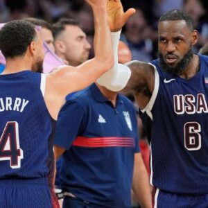 Stephen Curry and LeBron James