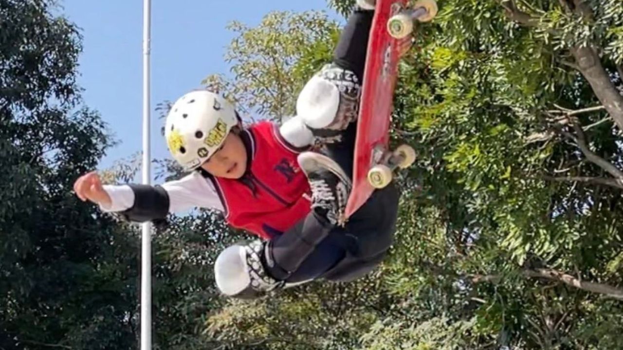“I Was Building Minecraft Houses”: 11-Year-Old Skateboarding Prodigy Zheng Haohao Stuns the World by Becoming the Youngest Olympian at Paris