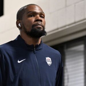 Kevin Durant Uncharacteristically Thanks Fan for Supporting Him